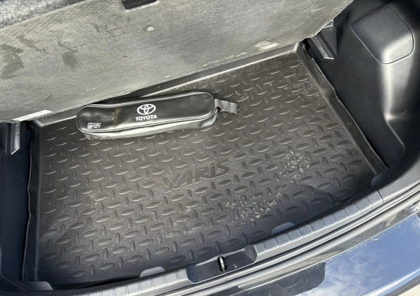 Toyota Yaris cena 49900 przebieg: 44000, rok produkcji 2019 z Brzeg małe 277